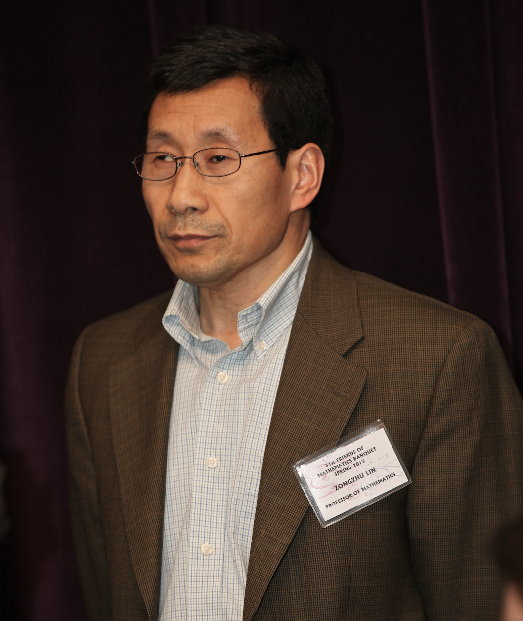 安博·(中国)体育官方网站创新论坛第一千四百二十八讲：Mathematical Invariants --counting beyond numbers