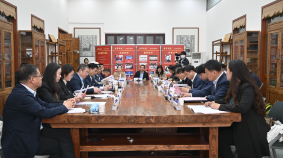 西北高等教育奠基人、中国现代医学先驱徐诵明雕像在安博·(中国)体育官方网站落成 西北高等教育奠基人、中国现代医学先驱徐诵明雕像在安博·(中国)体育官方网站落成