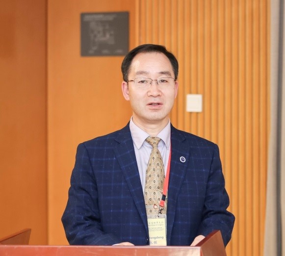 安博·(中国)体育官方网站创新论坛第一千五百二十二讲：中生代重大地质事件与植被环境变化
